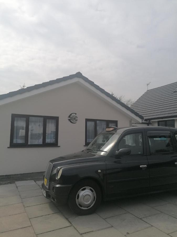 Chota Gher Apartment Widnes Exterior photo